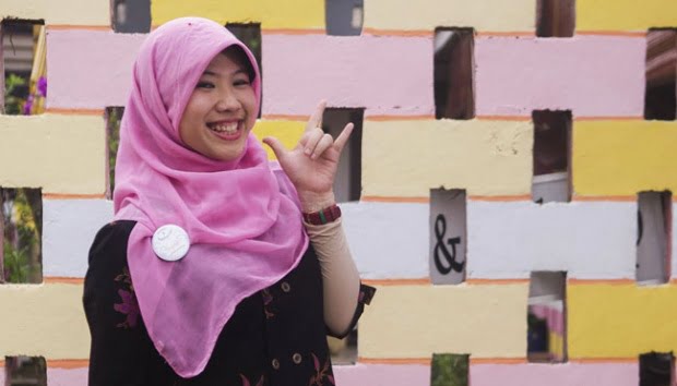 Dissa Syakina Ahdanisa, Pejuang Komunikasi melalui Gerakan Tangan untuk Kaum Deaf